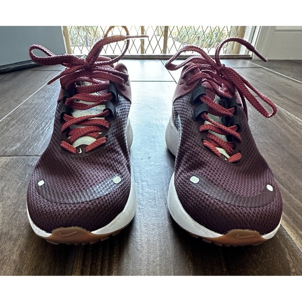Nike Women's React Escape Run 2 "Burgundy Mint" Running Shoes DJ9976-600 Size 9 - Picture 4 of 7